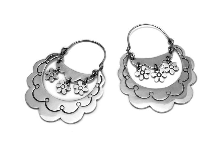 Silver flower song earrings .925