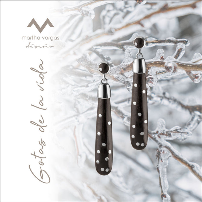 Wooden drop earrings with 925 silver dots